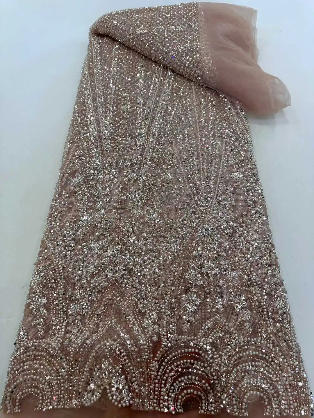 2025 Fashion Heavy Beaded Net Lace Fabric With Sequins French Embroidery Lace African Nigerian Tulle Mesh Lace for Wedding Dress
