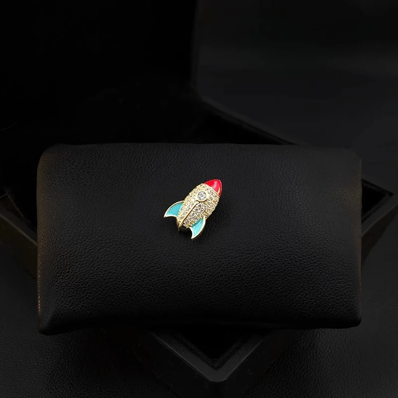 Sparkling Rhinestone Small Rocket Brooch For Women Anti-Exposure Collar Clip Shirt Neckline Decor Cardigan Pin Fashion Jewelry