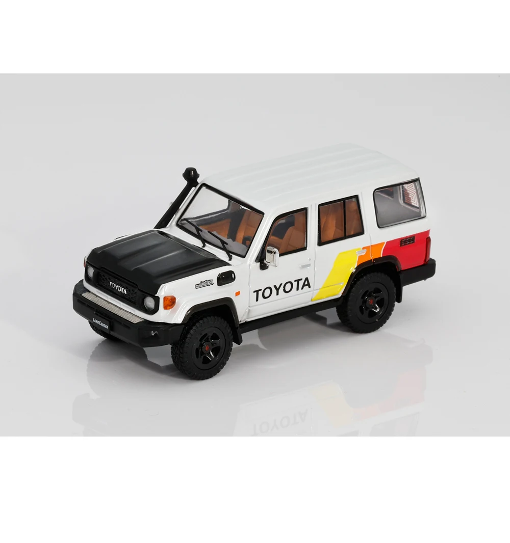 

Модель внедорожника GCD 1/64 Land Cruiser Prado, винтажная коллекционная модель автомобиля из литого металла с витриной, подарки для взрослых