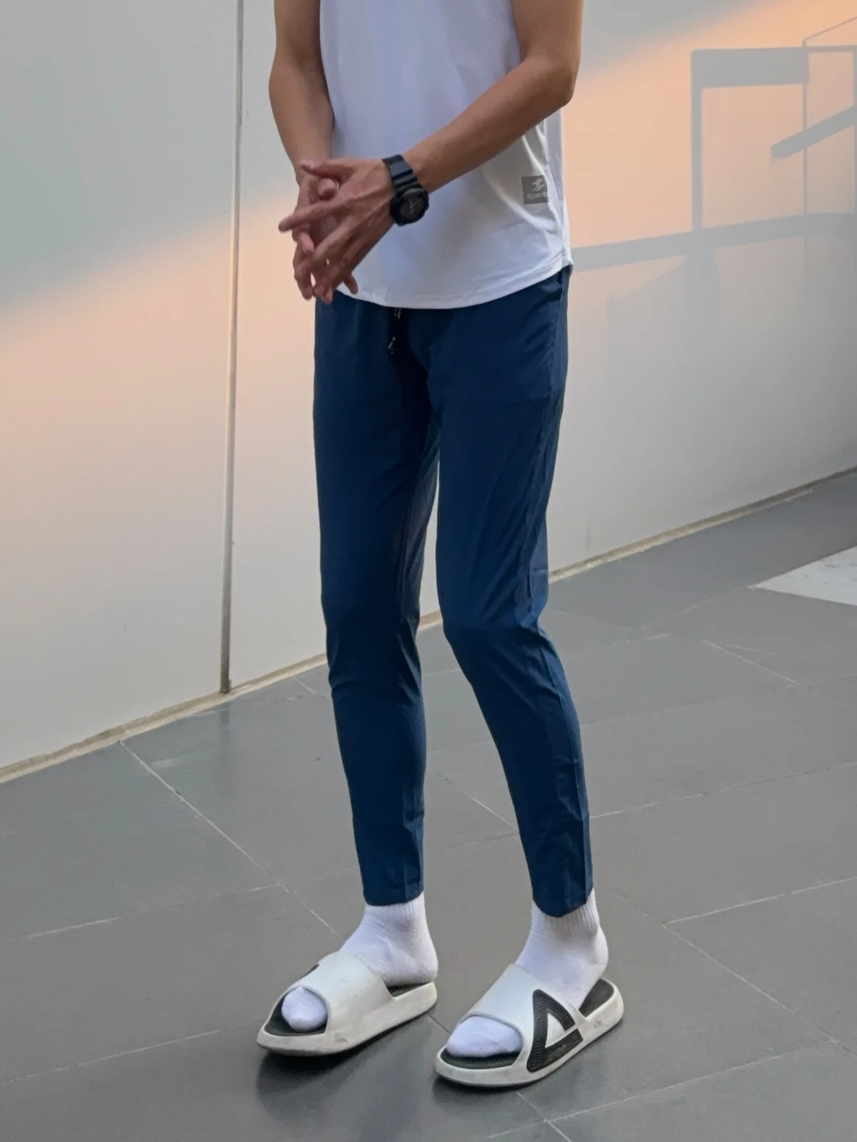 

Uncleblue Qui Dry Спортивные брюки из тонкого ледяного шелка Cool Sensation Повседневные дышащие брюки для бега с поясом Летние легкие брюки...