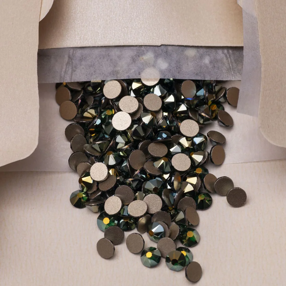 Pubrilex 2088NOHF 8 Große 8 Kleine Effekt AB Farbe Strass Kristallnägel Flache Rückseite Strasssteine für Nagelkunst und Kleidungsdekorationen – Detail 14