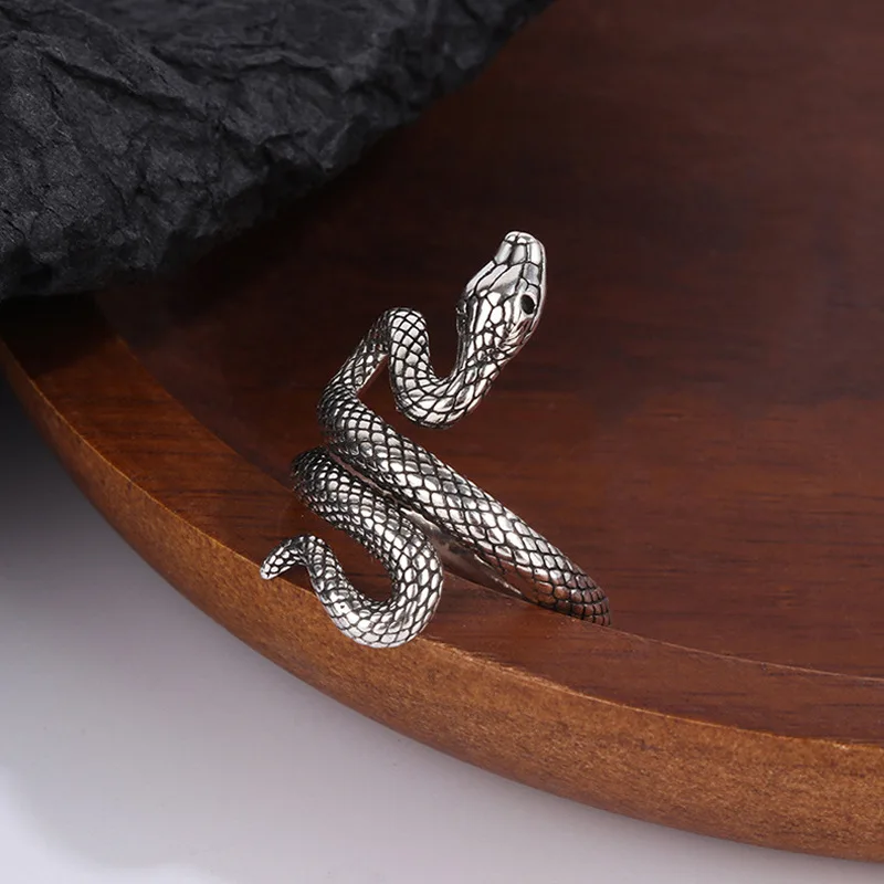 2023 New Arrival Trendy Snake Animal Retro Thai Silver Lady Finger Party Punk Ring Wholesale Jewelry For Women Birthday Gifts