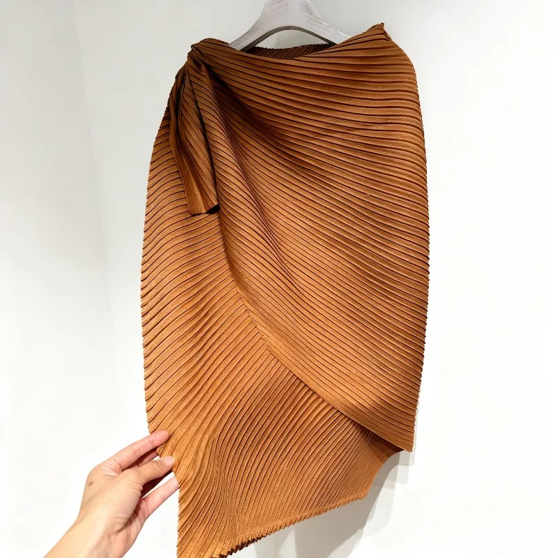 

Плиссированная юбка Miyake 2026, весенний новый дизайн, со складками Jupe, женская черная юбка средней длины с нерегулярным разрезом и текстурой, складная полуюбка