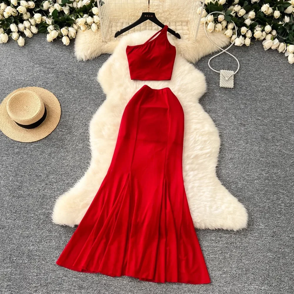 Summer Pure Lust Suit, Feminine One-shoulder Camisole with Breast Pads + High-waisted Slim-fitting Ruffled Skirt Two-piece Set