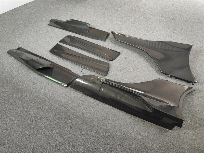 

Подходит для модификации автомобильных аксессуаров в стиле McLaren MP4 650S до 675LT, боковых юбок из углеродного волокна и автомобильных инструментов.