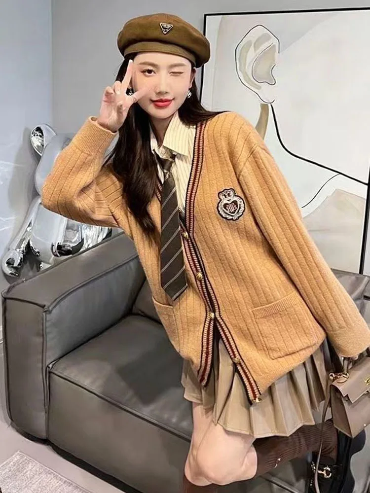 Uniforme scolastica giapponese donna inverno corea maglia a righe Cardigan gonna set scollo a v manica lunga cappotto scuola Cosplay ragazza uniforme