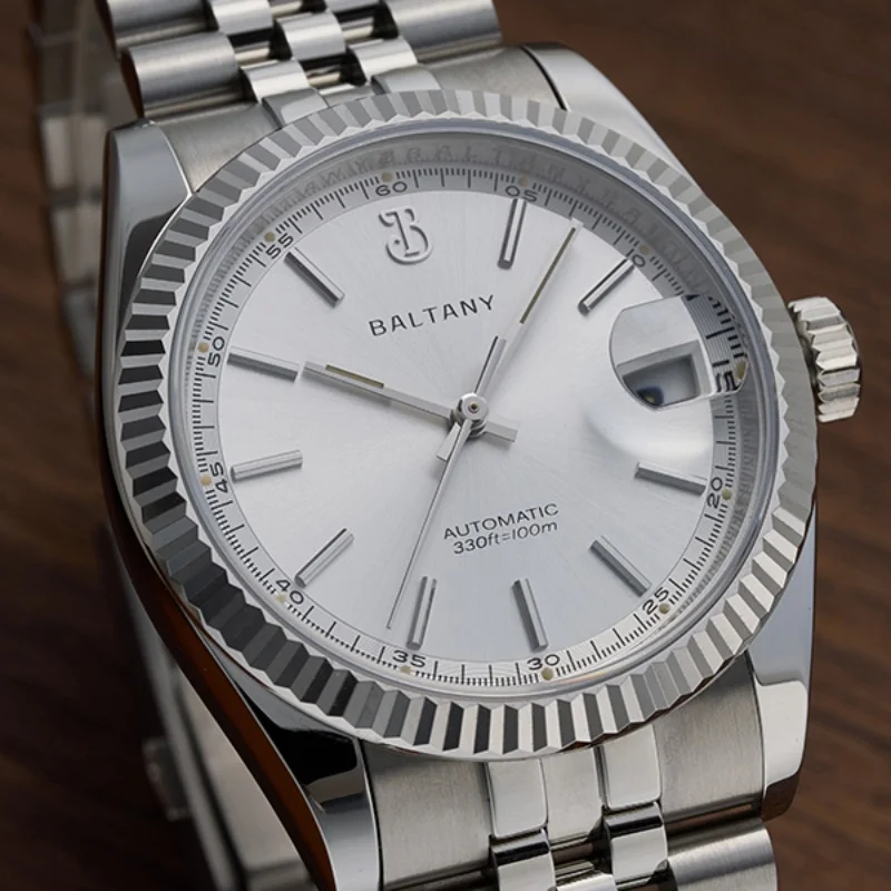 Baltany หรูหราชุดผู้ชายนาฬิกา Fluted Bezel Cyclops วันที่กันน้ํา 10Atm NH35 อัตโนมัตินาฬิกาข้อมือส่องสว่าง