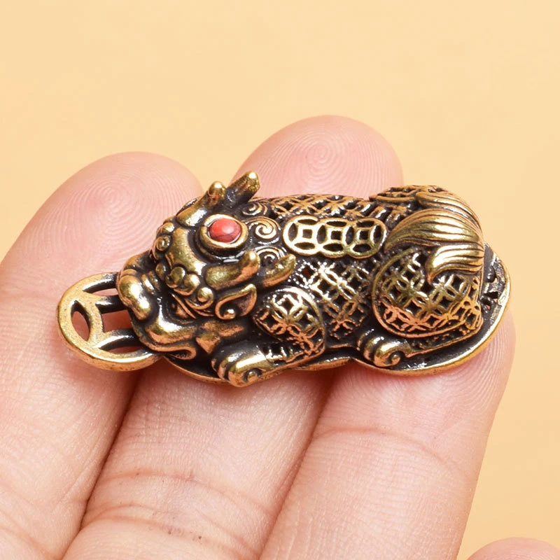 Brass Animal Pixiu Coin Charms Pendant Statue Ornament Chinese Miniature Figurines Home Office Tabletop Decoration Accessories