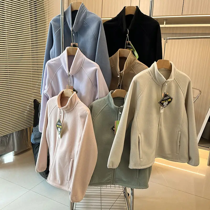 veste-decontractee-pour-femme-coupe-droite-col-montant-doublee-polaire-coupe-vent-et-chaude-avec-fermeture-eclair-collection-automne-hiver