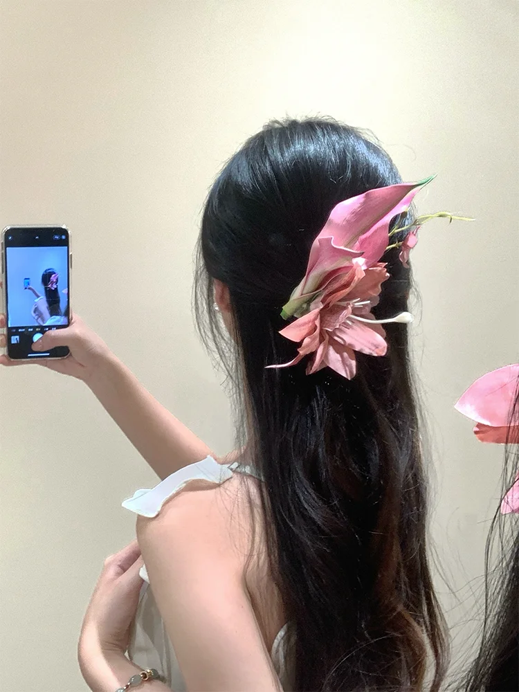 presilha-de-cabelo-feminina-munei-estilo-praia-primavera-verao-com-flor-rosa-acessorio-para-a-parte-de-tras-da-cabeca-que-co