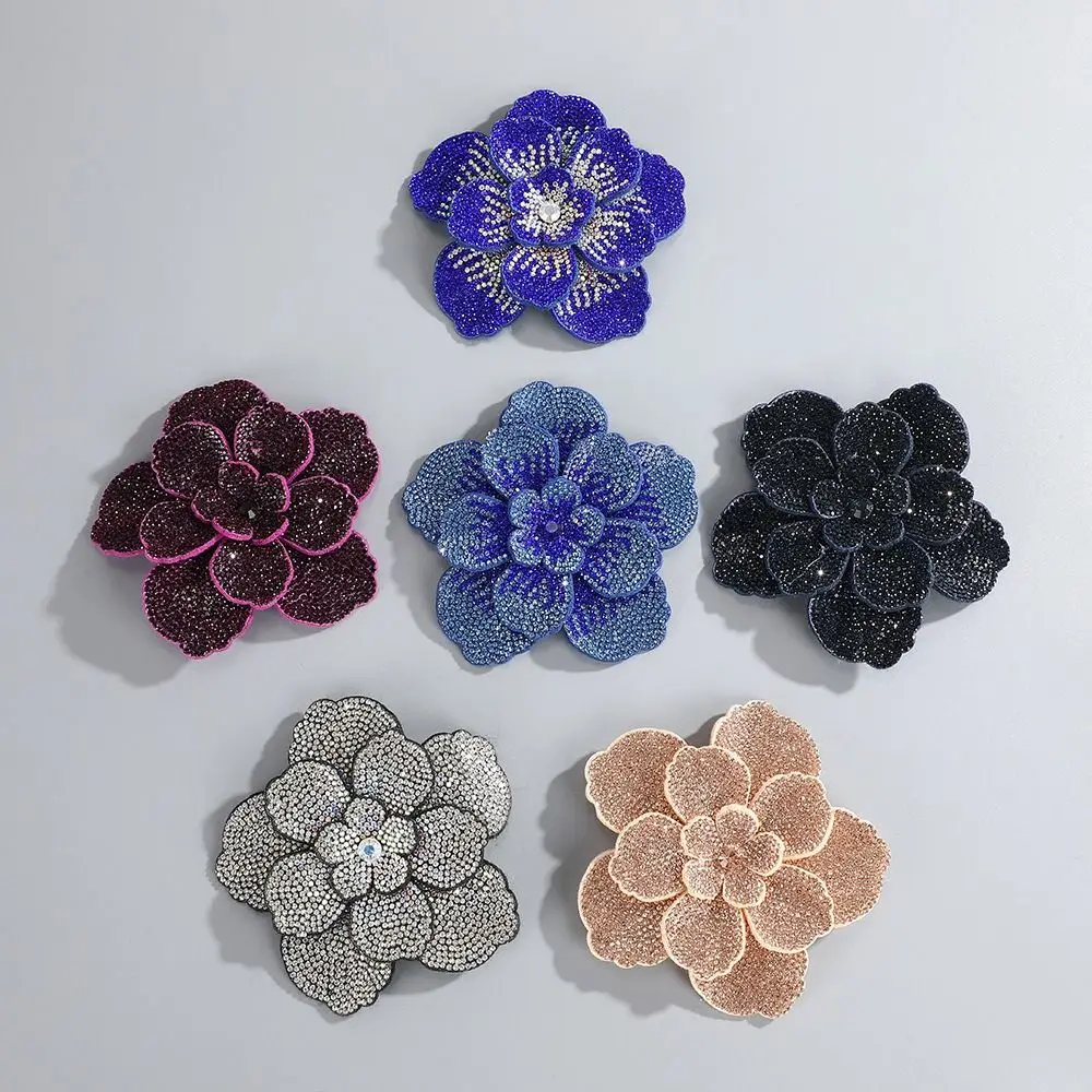 Dreidimensionale Kamelie Strass-Blumenapplikationen DIY Handwerk Nähzubehör Verzierung Blumenbrosche Stoffe Funkelnd – Detail 6