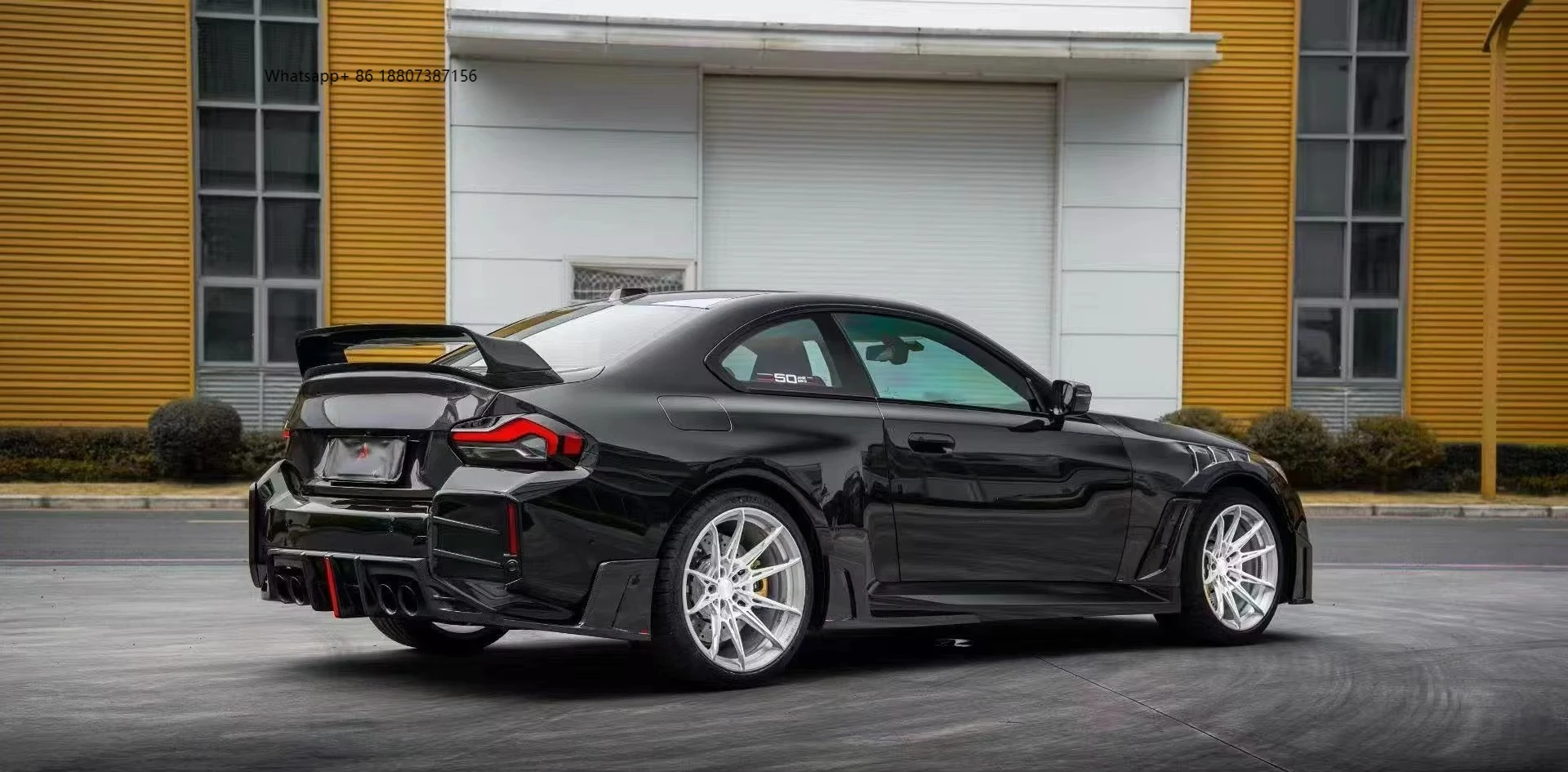 For G87 Dry Carbon Fiber Side Skirt Bumper with Exhaust Cut-Outs Bolt-On New Car Accessory