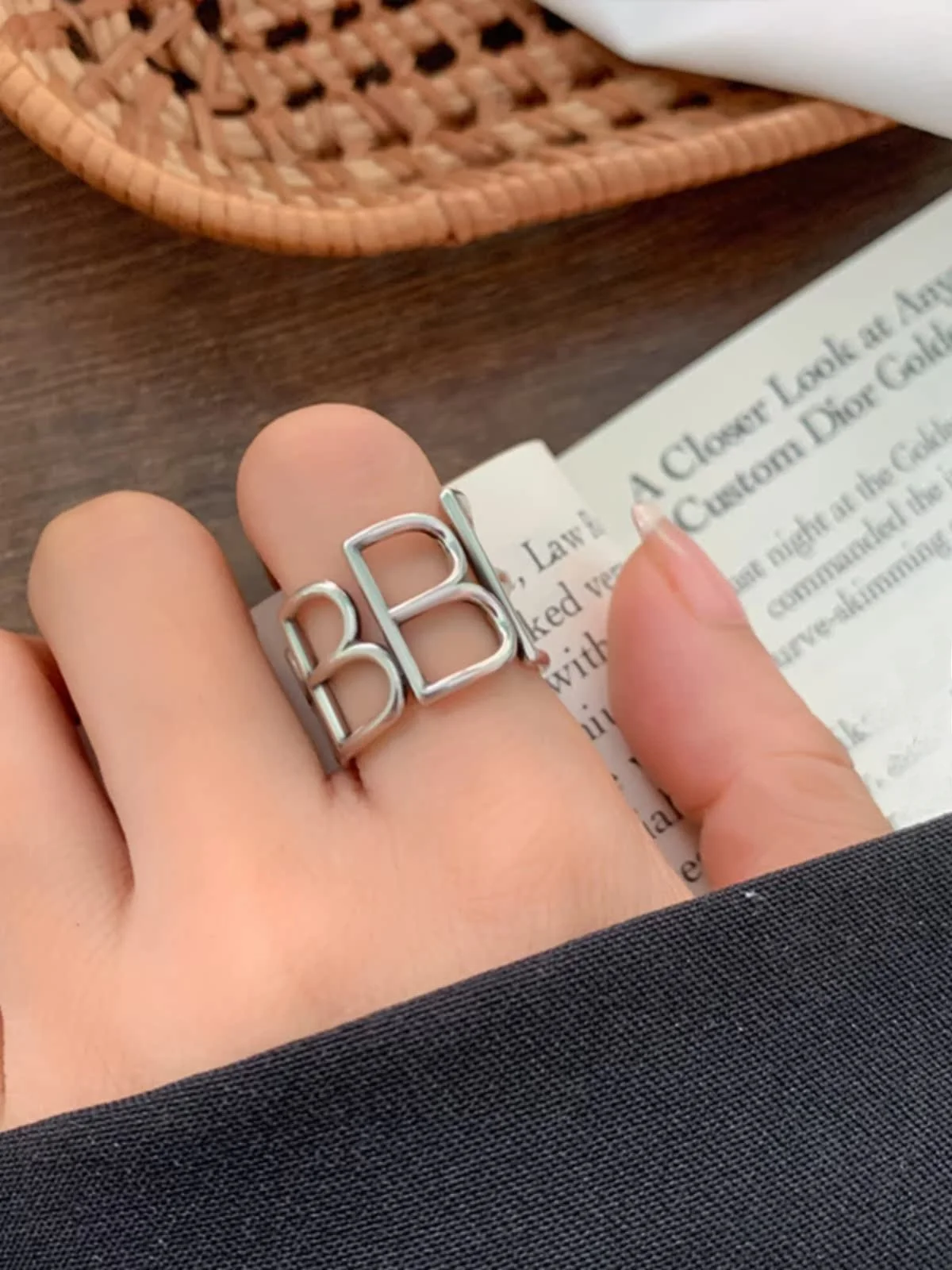 

Minimalist Metal Open Ring Women Exaggerated Letter B Popular Index Ring Trendy Hand Jewelry Simple Elegance Unisex Design