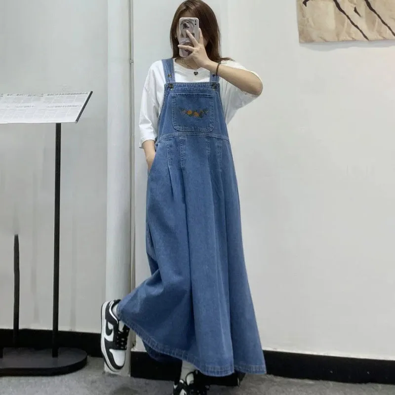 Embroidered Denim Strap Dresses Women\'s 2024 Summer New Korean Sweet Loose Pocket Medium Long Swing Jeans Dress