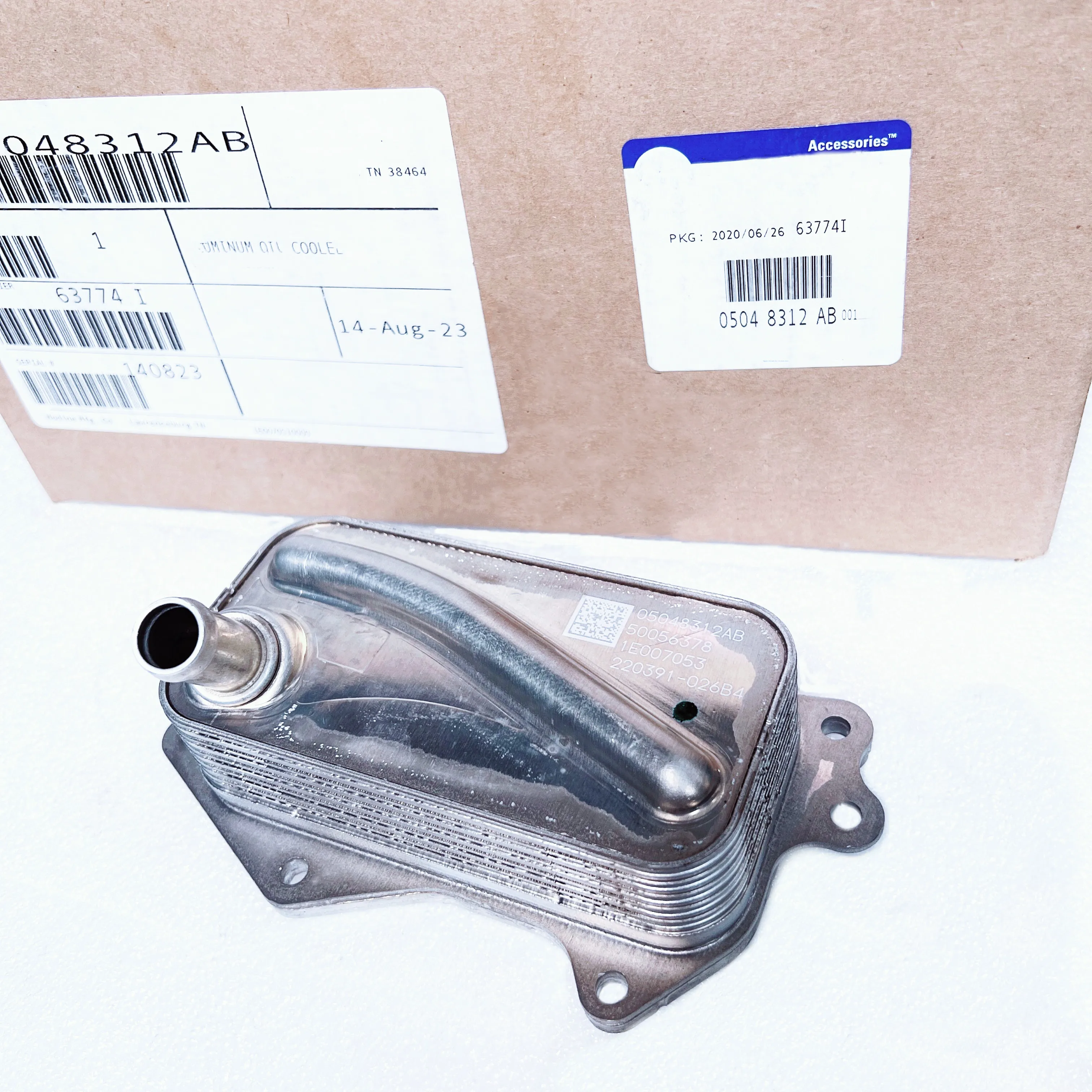 

Original Oil Cooler, 5048312AA, 5048312AC, For: 2.0L, Wrangler JL, J6, Grand Cherokee WL, 2018-2025