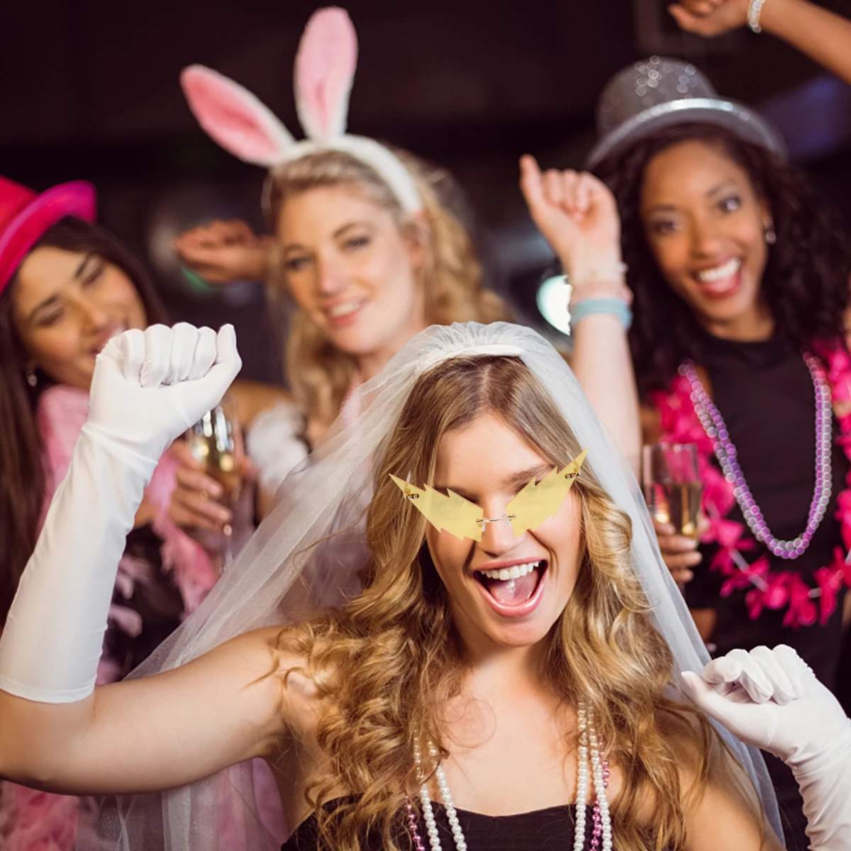 

1Pcs Halloween Sunglasses Party Shaped Decorative Glasses Modeling Funny Photo Prop for Teens Adults