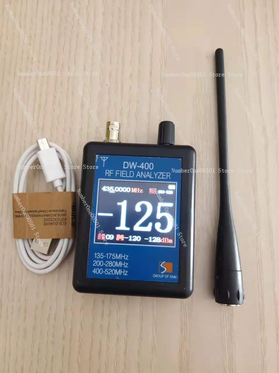 Digital field strength meter, radio direction finder, self-adjusting FM radio detector