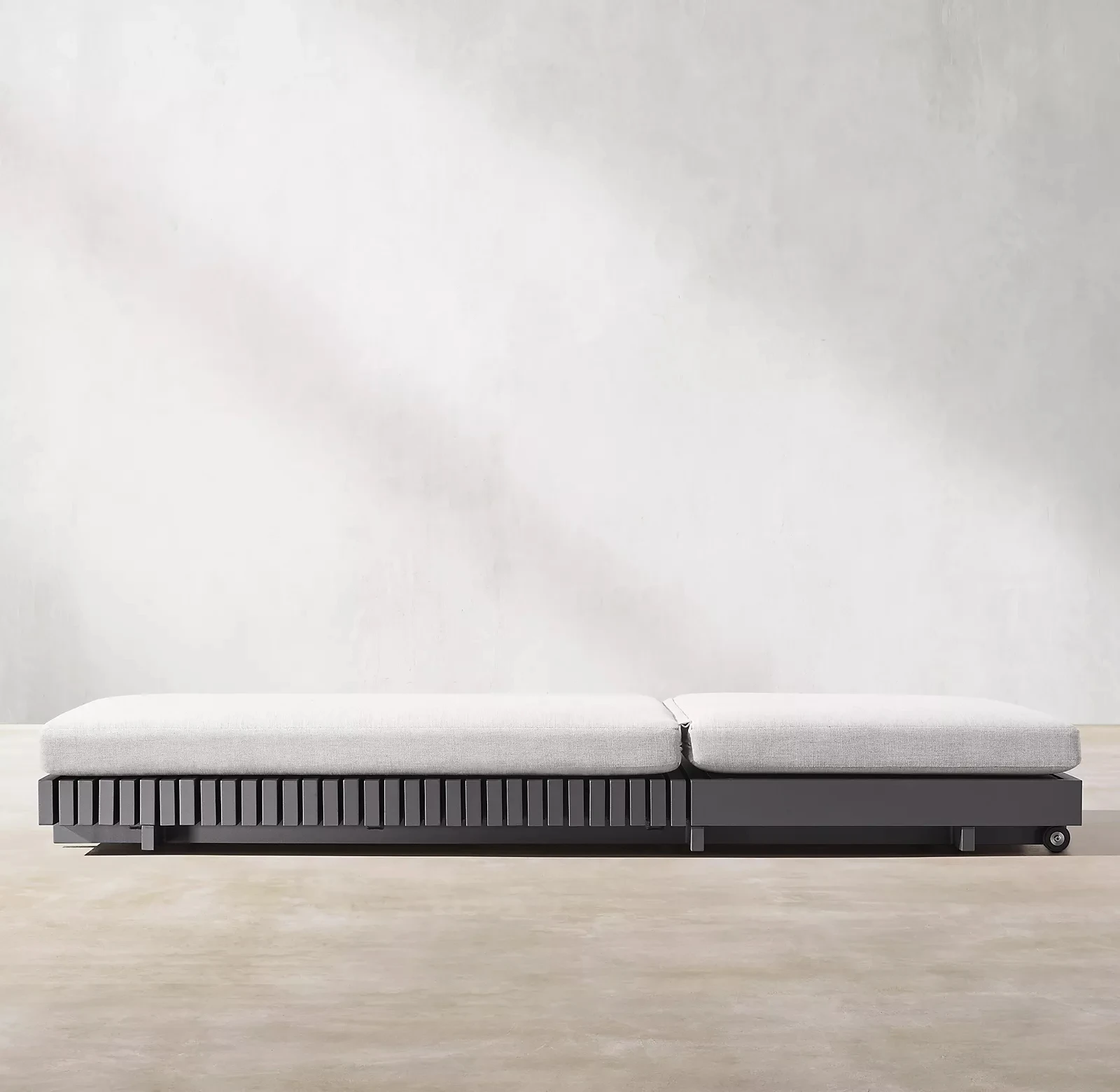 كرسي أثاث خارجي حديث فاخر من الألومنيوم للشاطئ والفندق ومنتجع حمام السباحة وتصميم أنيق لترفيه سرير الشمس #4