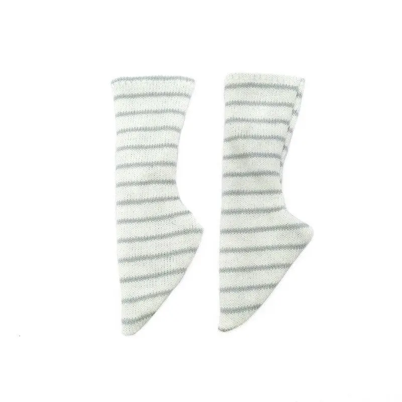 

Фигурки-куклы E18