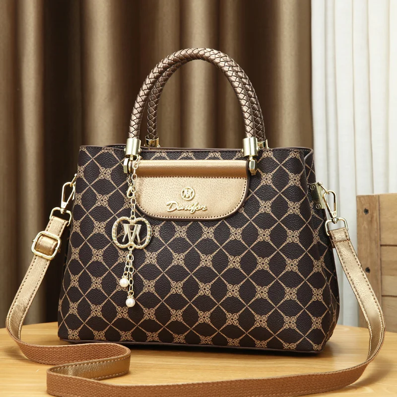 Light luxury fashion vintage printed middle-aged women's handbag, the texture of foreign style all shoulder crossbody bag