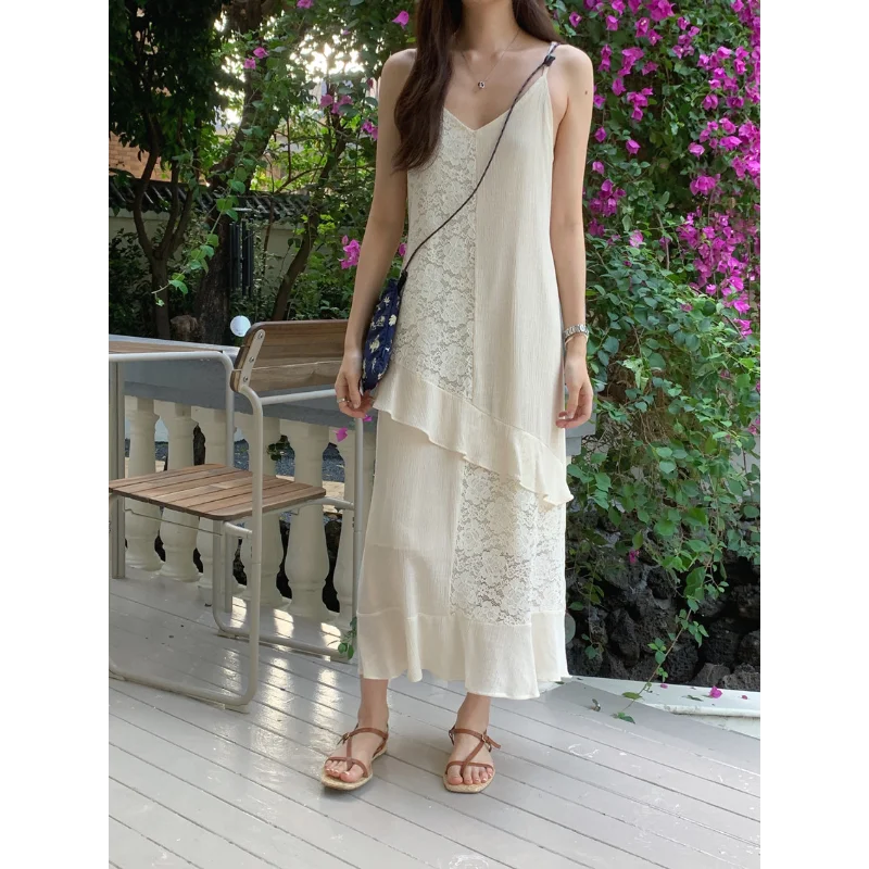 

Women French Vintage Wine Holiday Style V-neck Lace Stitching Sleeveless Wedding Elegance Sling Lace Lady Long Dress Summer
