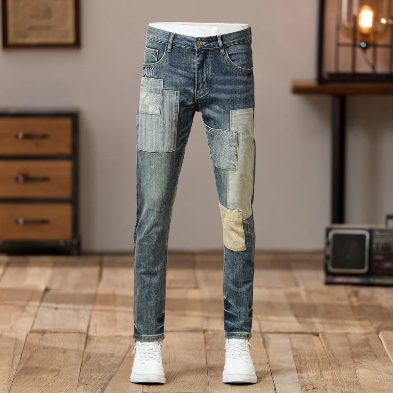 Vaqueros vaqueros de tela empalmada para hombre en otoño de 2025, nueva tendencia urbana, pantalones de pierna pequeños ajustados retro y frescos