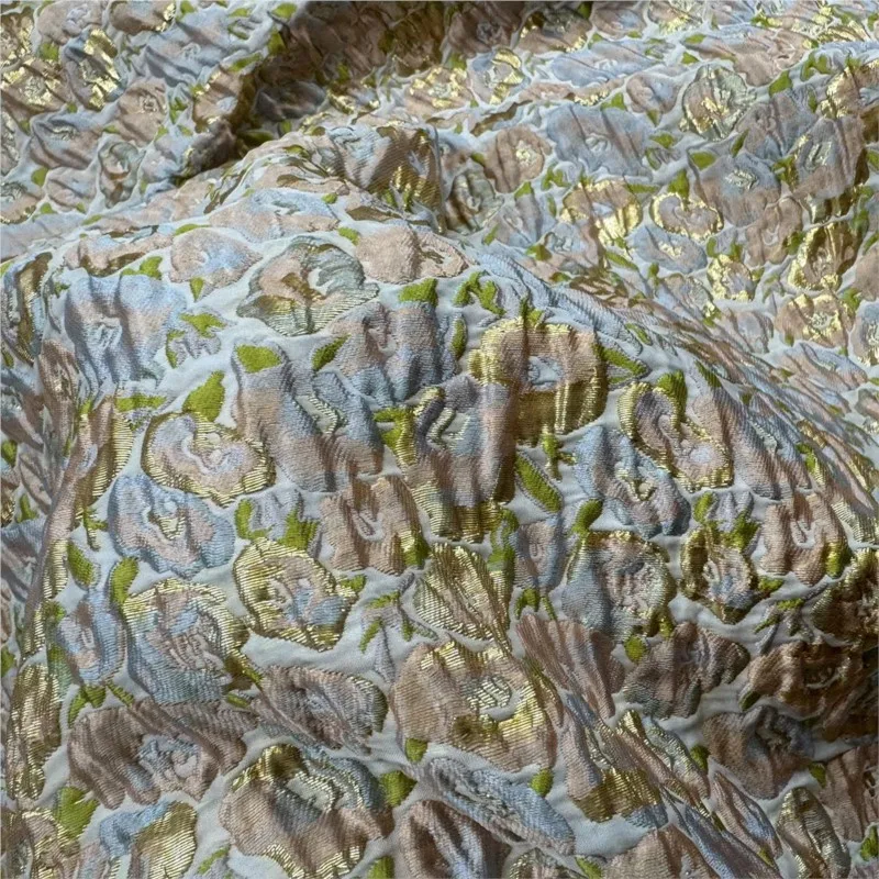 Vestido jacquard de seda dourada conjunto corta-vento de performance em tecido brocado cetim moda