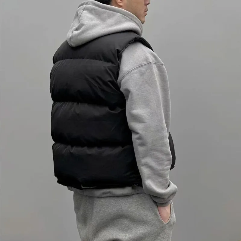 سترة سميكة على طراز الشارع الأمريكي سترة شتوية دافئة بدون أكمام مبطنة بالقطن معاطف رجالية أساسية سترة خبز سترات واحدة الصدر #3