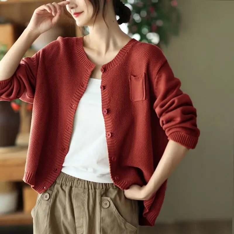 Pull cardigan à col rond pour femme, haut pour femme, simple, art rétro, tempérament commpiedmont Outwear, nouvelle mode, printemps et automne 2023