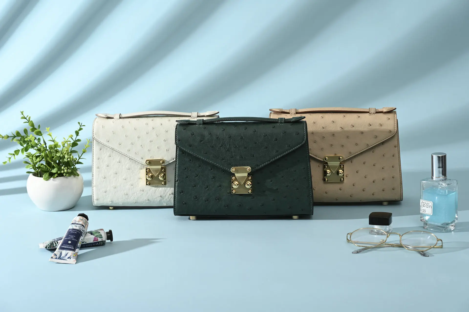 2024 New Luxury Ostrich Leather Lady's Handbag Hasp Fashion Women Shoulder Bag Real Leather Crossbody Bag 45