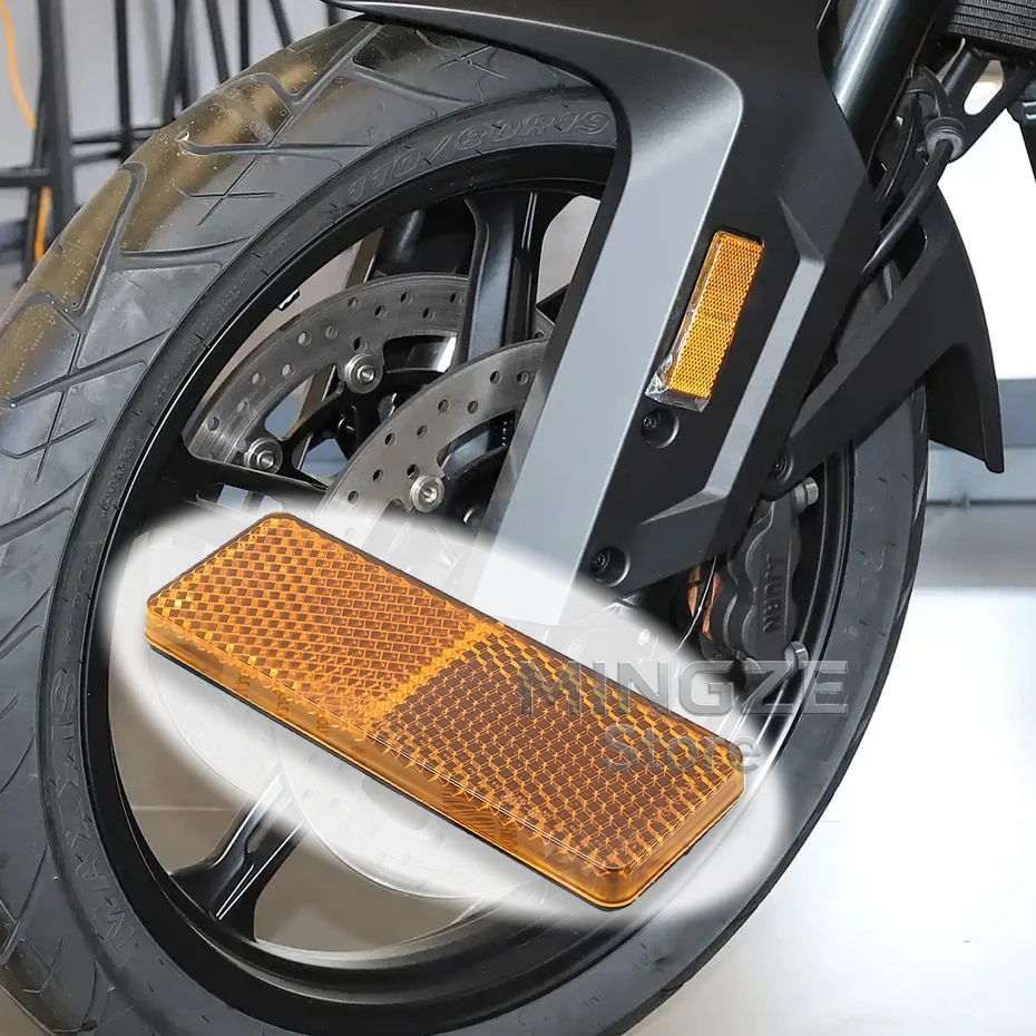 

For CFMOTO 800MT Motorcycle Front Rear Reflector CF 800-5 Front Mudguard Reflector Rear License Plate Holder Reflective Sticker