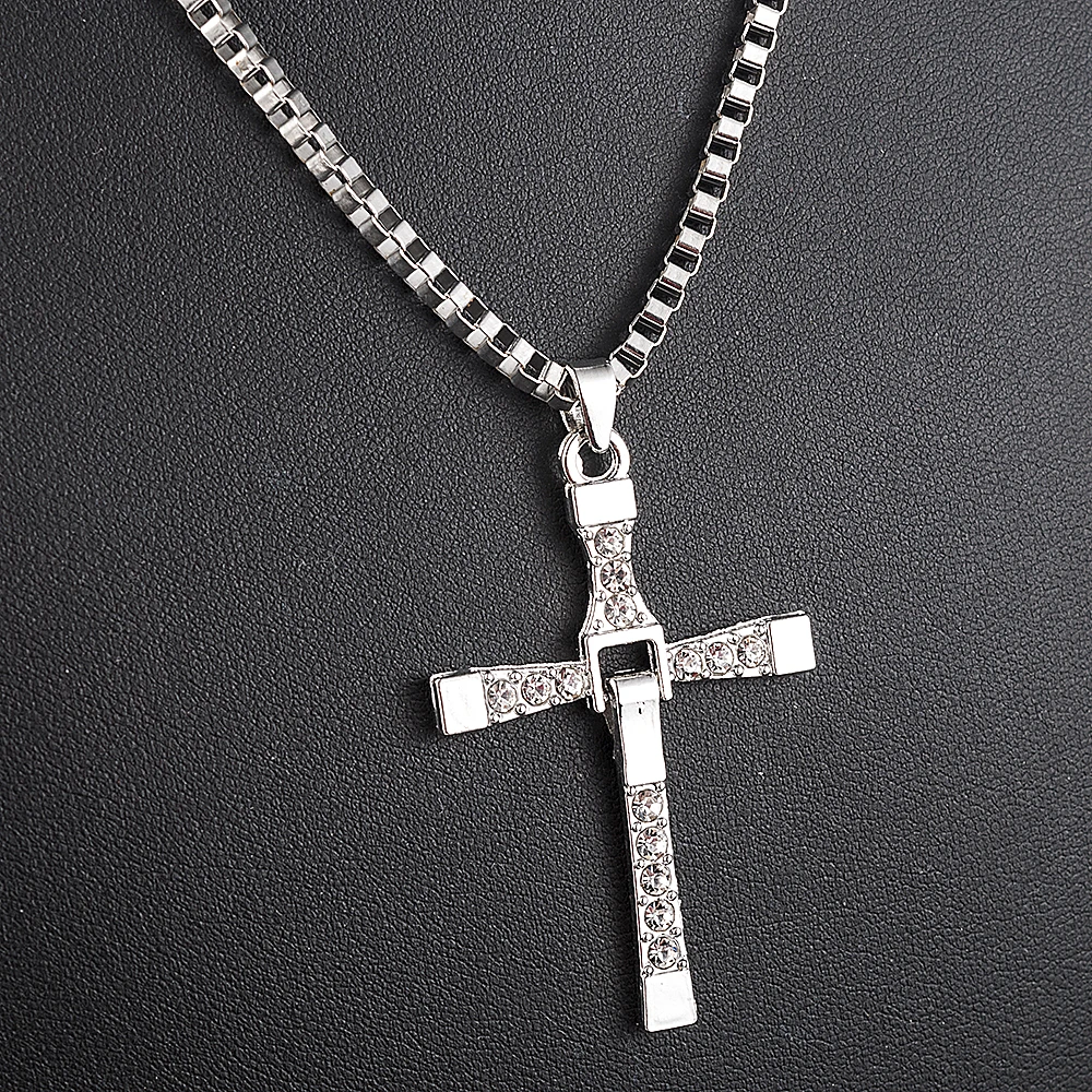 Fast and Furious Movies Actor Dominic Toretto Rhinestone Cross Crystal Pendant Chain Necklace Men Jewelry Fashion Jewelry