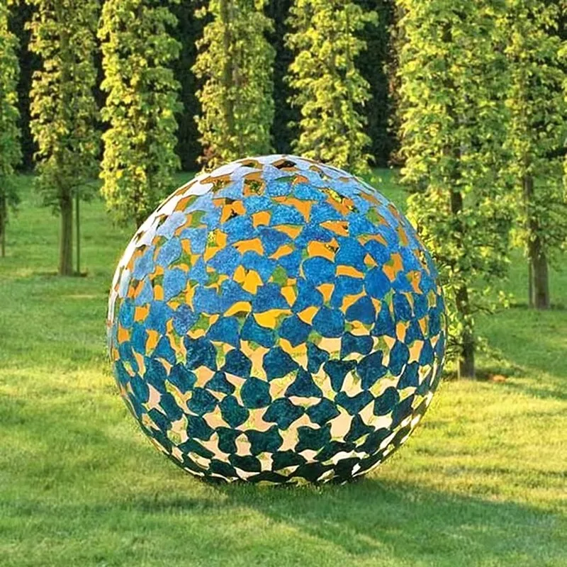 Stainless steel hollow mirror metal ball sculpture for garden city landscape decoration