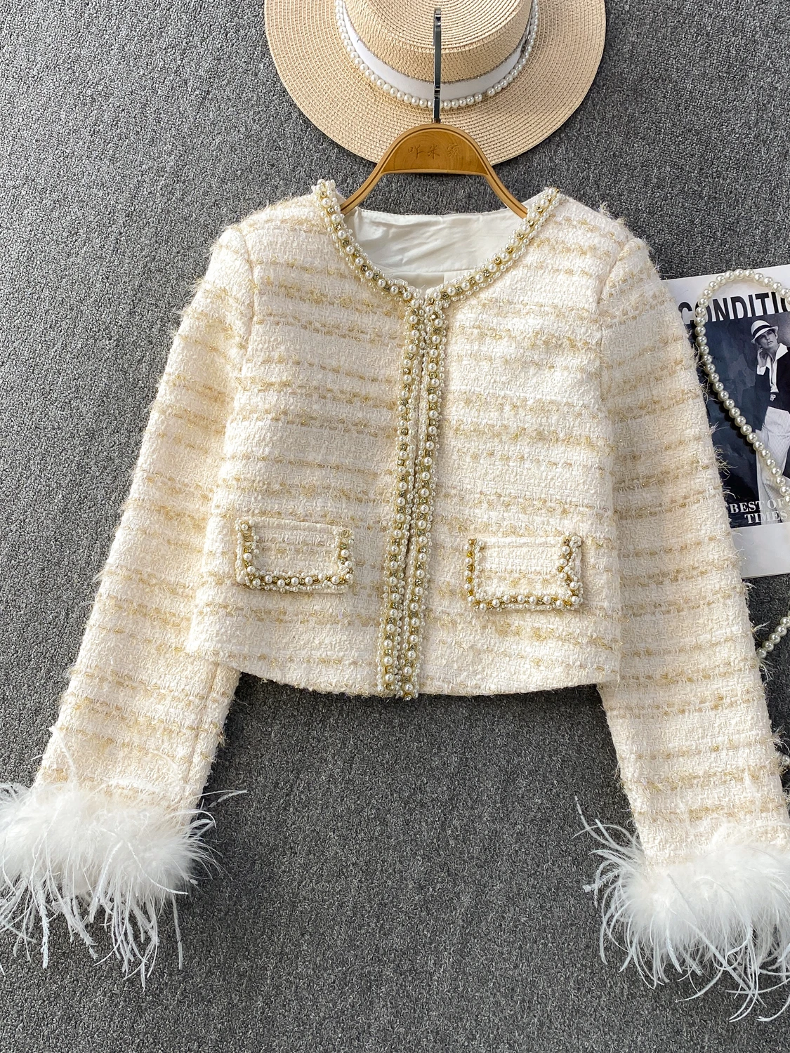 

round Ne Diamond Embellied Heavy Fur Sve Patchwork Bright Tead Jaet Youthful Ele ort Outerwear