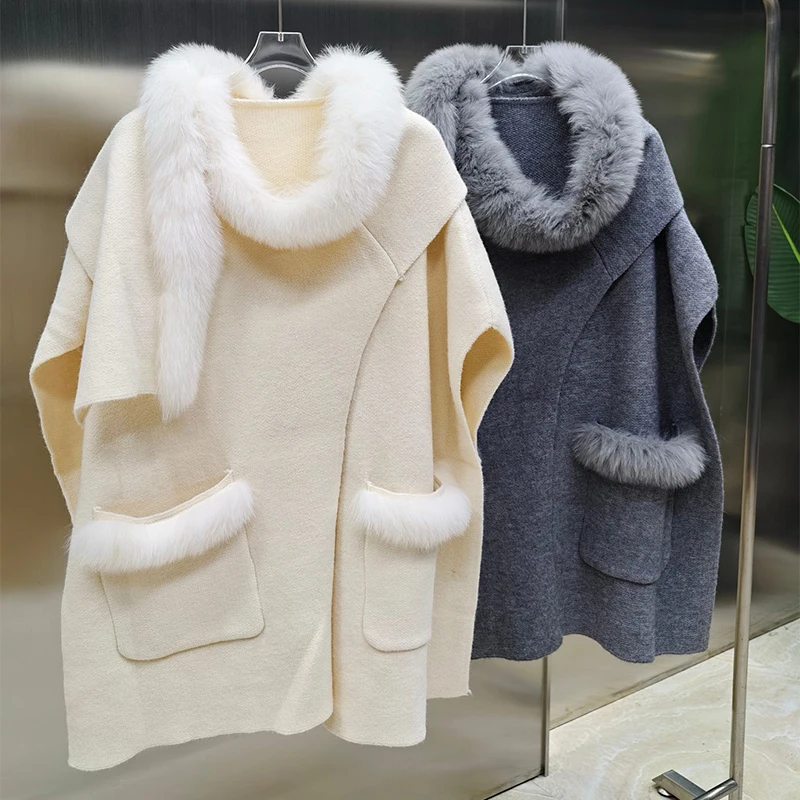 

2025 Women Autumn White Real Fox Fur Knitted Oversize Sweater Cloak Loose Spring Grey Fur Cape