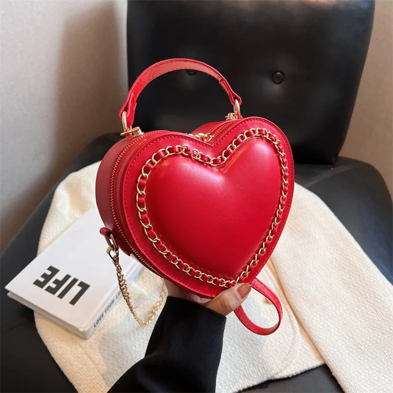 Women Purses And Handbag Fashion Red Love Heart Shape Shoulder Bag Women Chain Crossbody Bag Ladies Purse And Clutch Bag