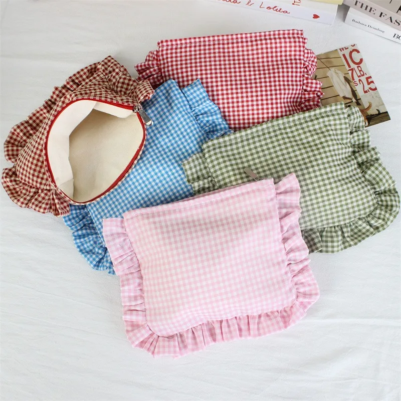 Fresh Ruffle Cosmetic Bag Elegant Handbag Simple Large Capacity Skincare Wash Bag Portable Travel Inner Storage Pouch For Girls