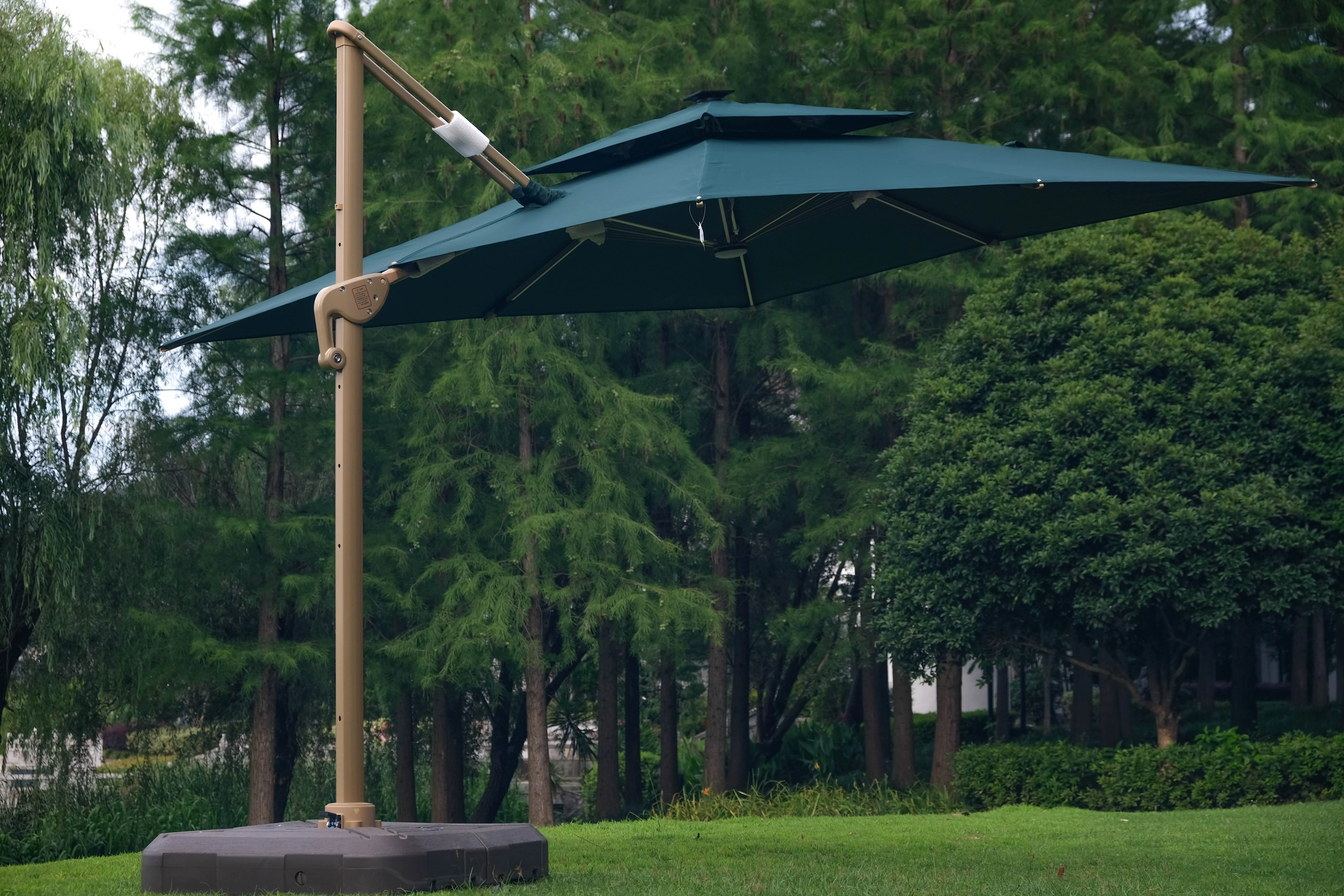 Wholesale Popular Outdoor Swimming Pool Sunshade Outdoor Parasol Patio Umbrellas Bases