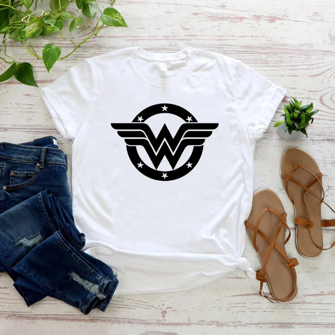 Wonder Female Shirt Mother's Day Gift T-Shirt Feminist Girl Power Superhero Mama Tee Wonder Mom Tshirt Women Graphic T Shirts