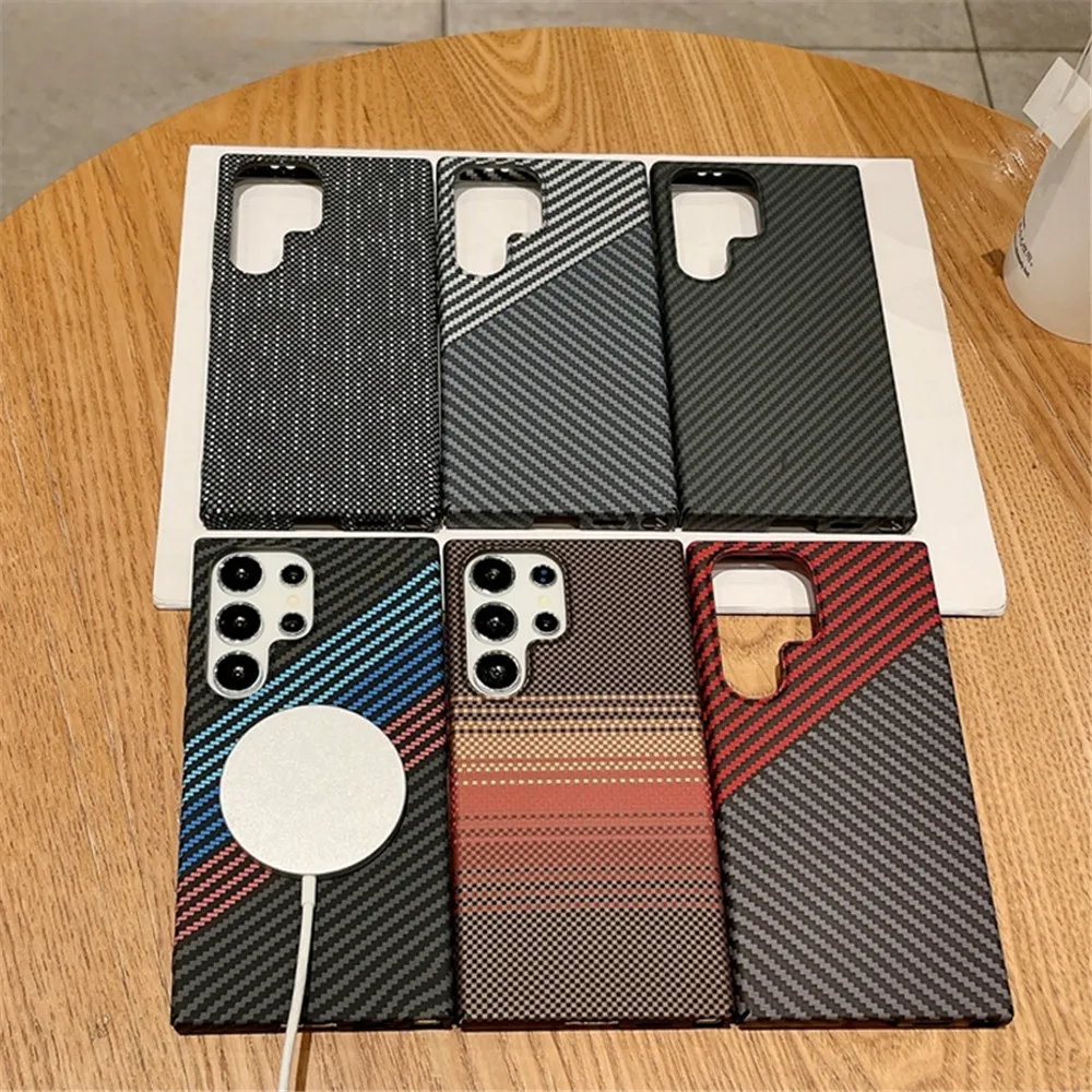 Ultradünne magnetische Hülle mit Carbonfaser-Textur für Samsung S25 S24 S23 S22 Note10 Plus 20 Ultra für MagSafe Wireless Charging Cover – Detail 8