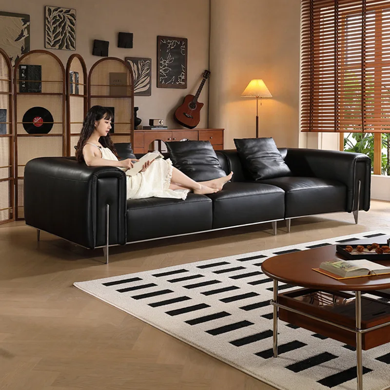 

Italian minimalist black knight sofa retro leather straight row three-person combination size apartment first layer cowhide