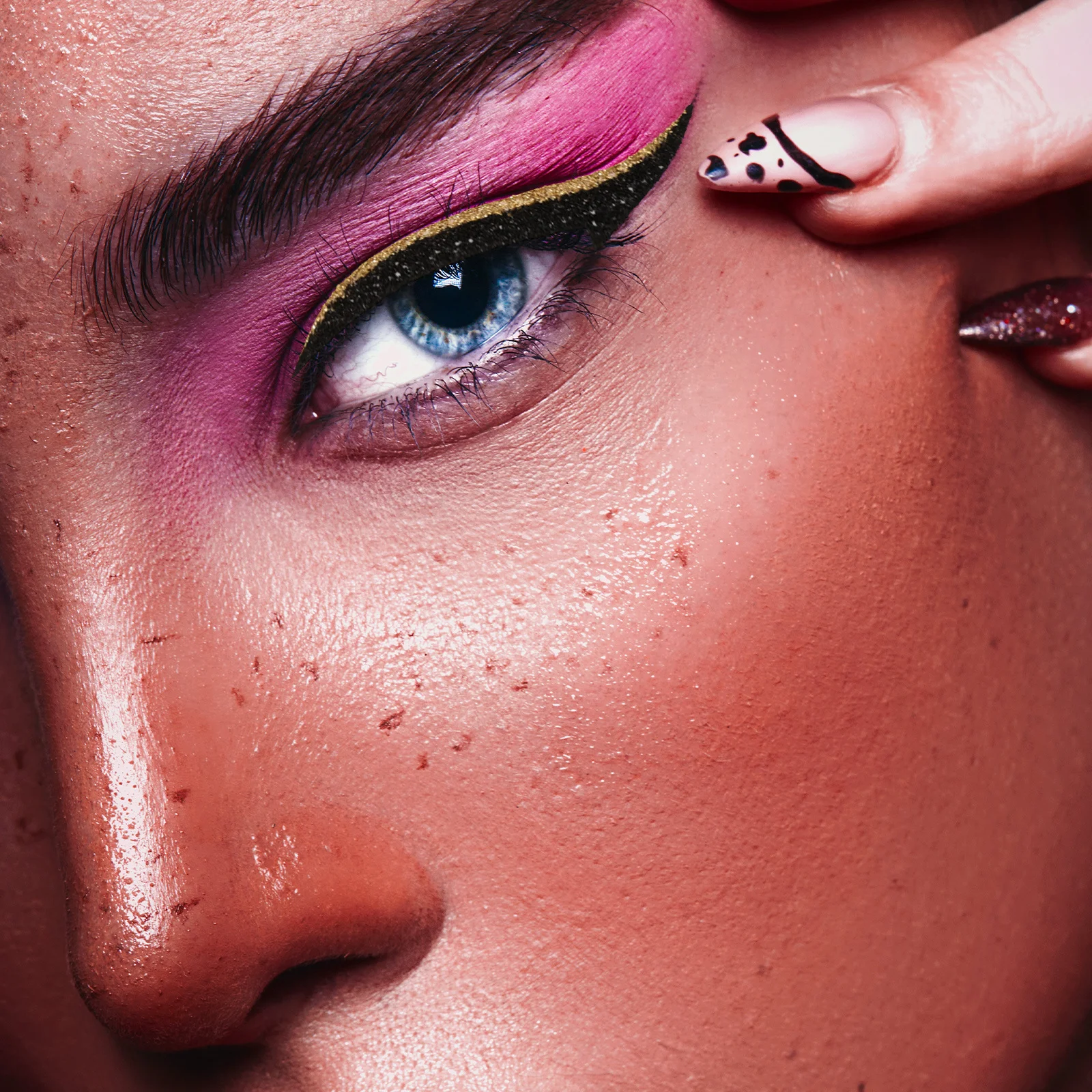 Naklejki na eyeliner z brokatem, samoprzylepne paski do oczu na imprezy, festiwale, Halloween, do makijażu, naklejki na cienie do powiek dla kobiet na studniówkę.