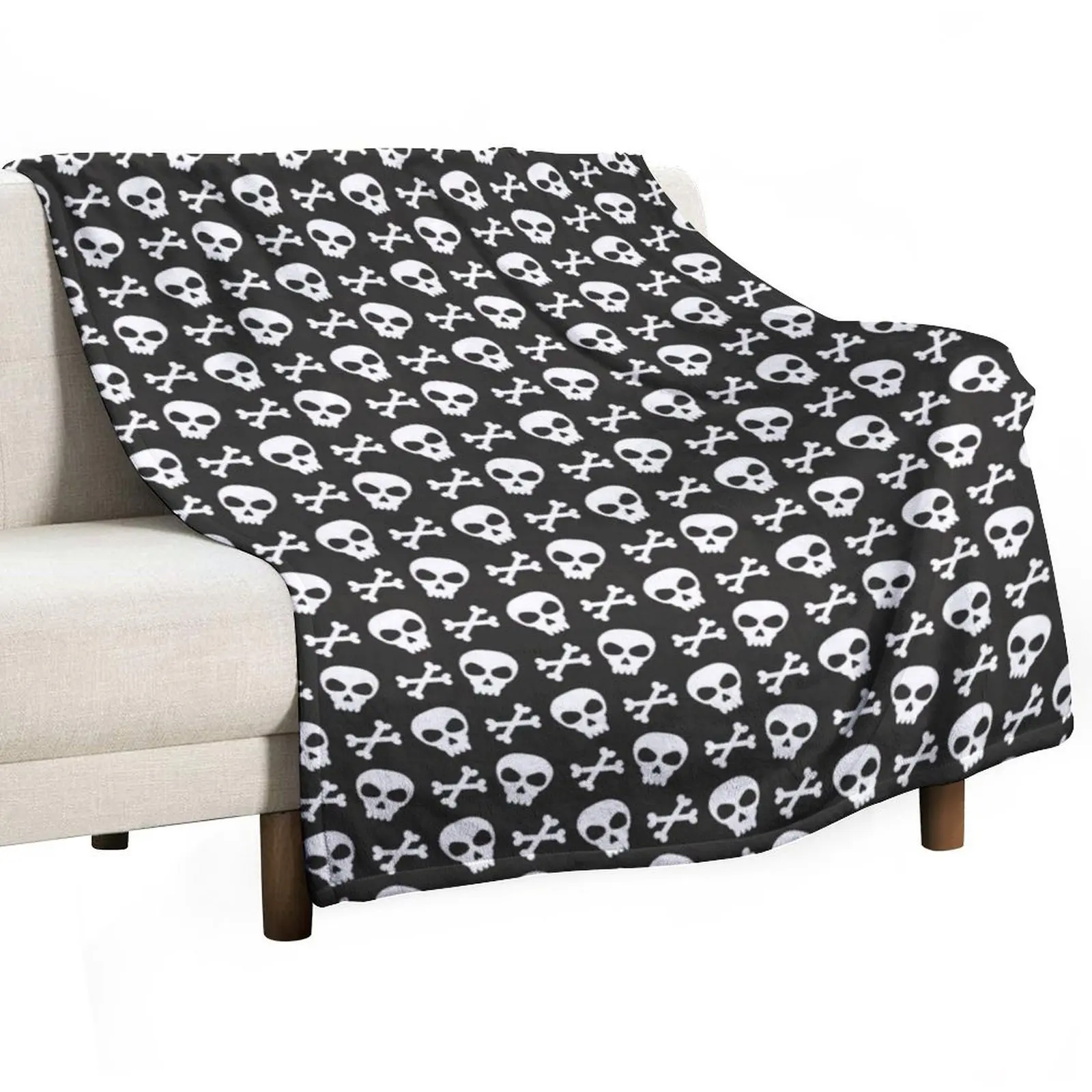 

Skull & Crossbones on Black // Halloween Collection Throw Blanket Blankets For Sofas Tourist Bed covers bed plaid Blankets
