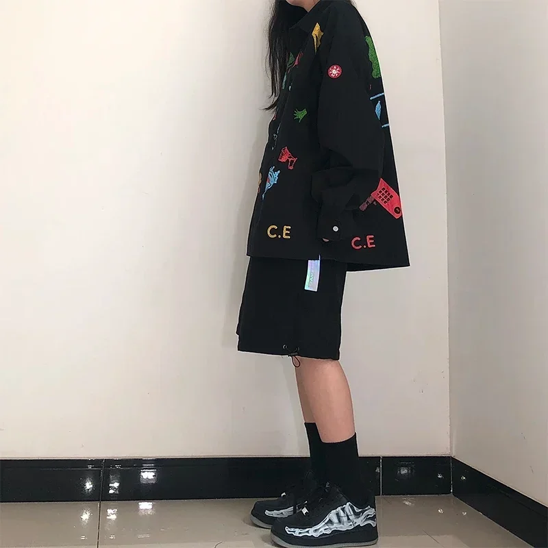 Рисунок 5 - Винтажная мужская и женская рубашка