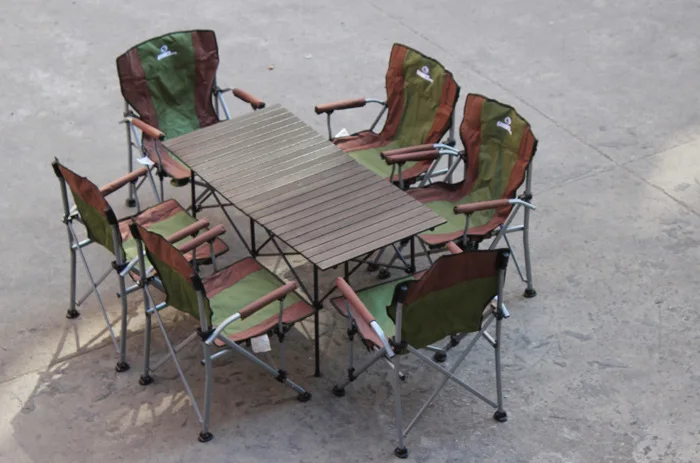 Outdoor high load-bearing outdoor folding chair + 1.4-meter table, camping casual folding table and chairs