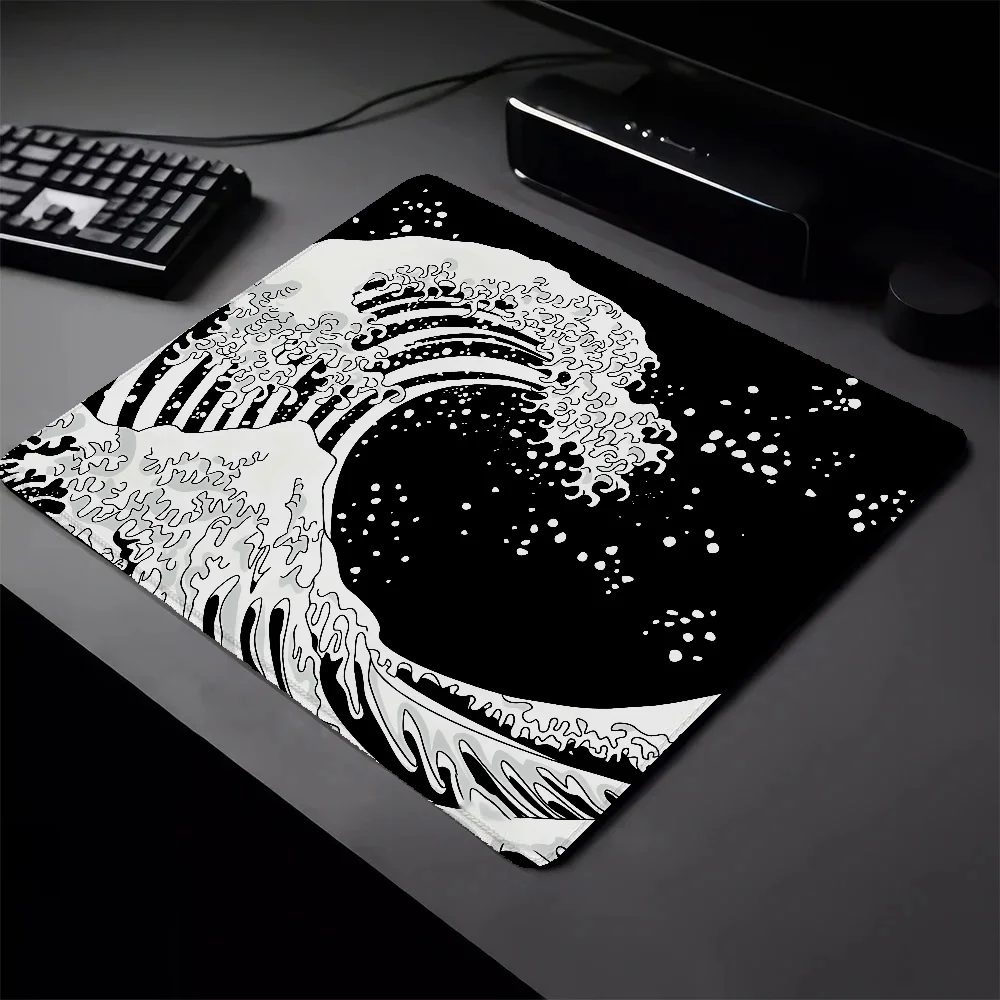 Black and White Great Wave Mouse Pad Mausepad Small Deskmat Gaming Pc Accessories Pad on the Table Rubber Mat Mousepad Gamer