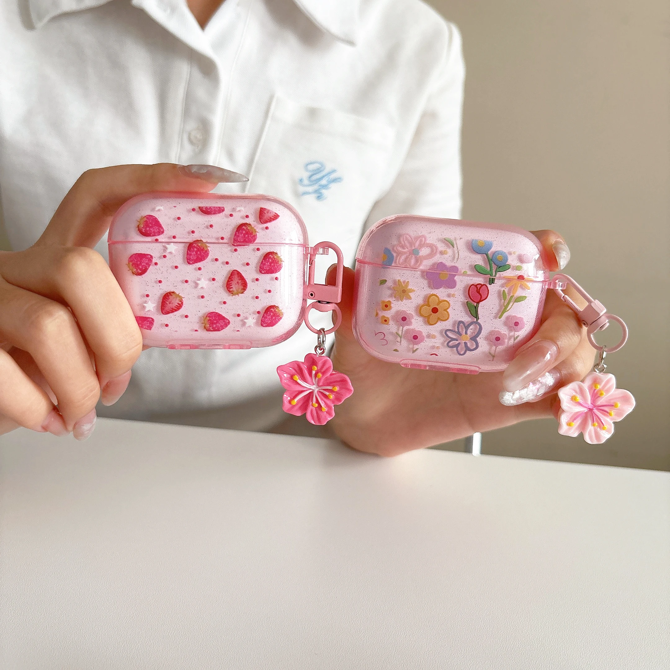Shiny Strawberry Laser Pink Flowers For Earphone Case Wireless Bluetooth Charging Box For Apple airpods 4 1 2 Pro 3 2nd Cover