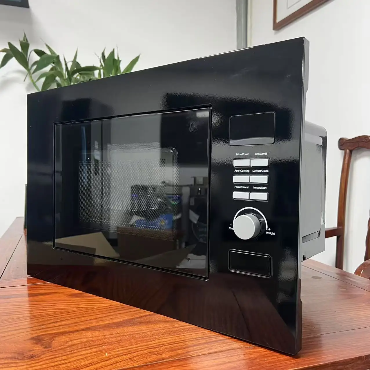 Built in Microwave Oven with Grill 20L Stainless Steel Black Color UK Standard 220v 50hz 700w Output 20UG21