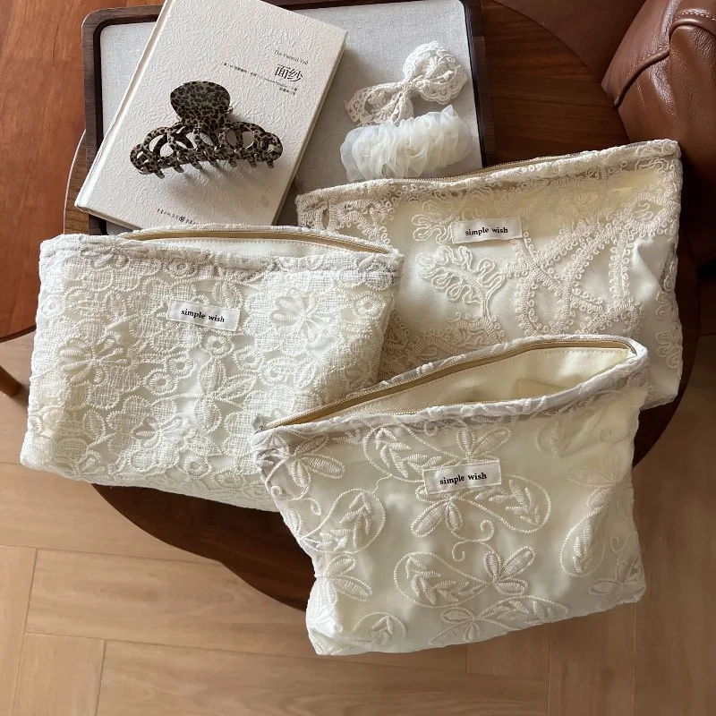 French Lace Embroidered Sheer White Large Makeup Bag Women's Toiletry Brush Pouch Simple Cosmetic Organizer Travel Bag Case