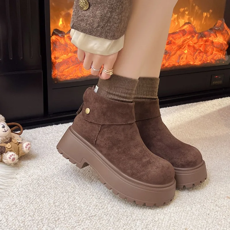 الشتاء سميكة وحيد النساء الفراء حذاء من الجلد موجزة حزام مشبك الانزلاق على الأحذية الإناث خمر الدفء أفخم الجوارب القصيرة